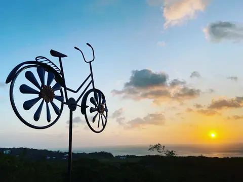 關山夕陽